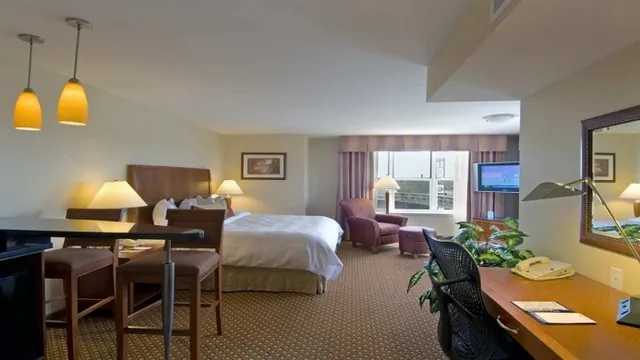 Econo Lodge Manchester, VT photo 3