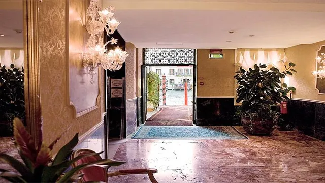 Canal Hotel Venice photo 1