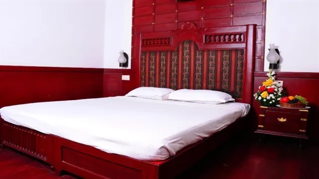 Emarald Pristine Island Floating Resort Alappuzha photo 2