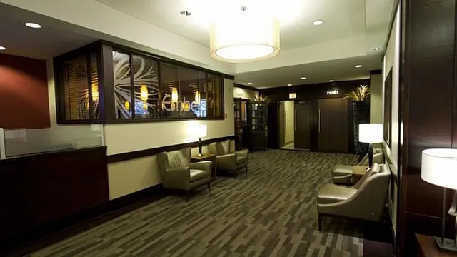 Hotel Five540Forty Kamloops photo 2