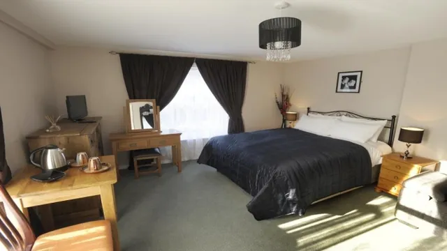 The Ganton Greyhound Inn photo 2