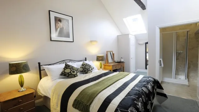 The Ganton Greyhound Inn photo 3