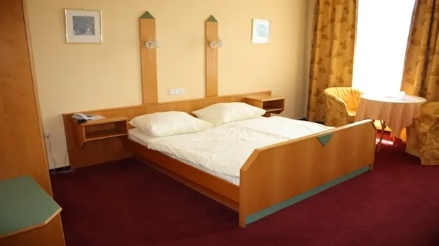 Clarion Hotel Concord photo 3