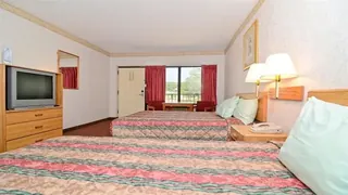 Americas Best Value Inn Brandon Jackson East