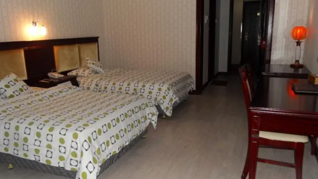 Gorgeous Fad Hotel Shenzhen photo 1