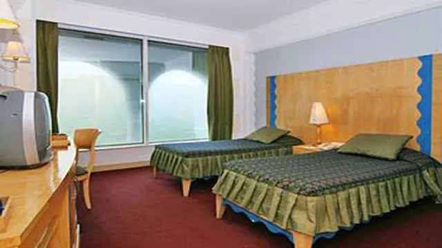 Rodas An Ecotel Hotel Mumbai photo 3