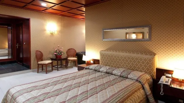 Cristina Hotel Rome photo 3