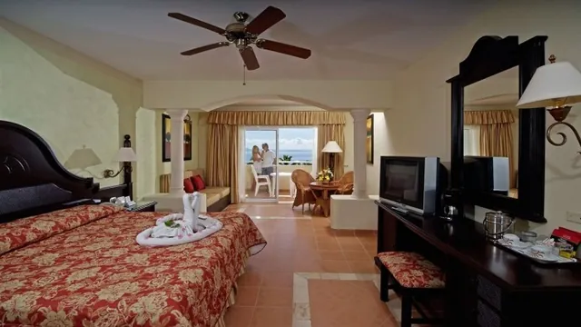 The Bannister Hotel Samana photo 1