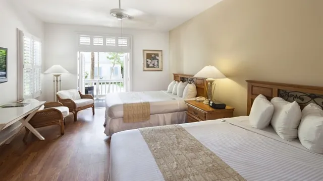 Almond Tree Inn Key West photo 3