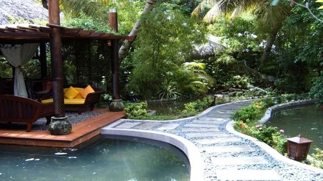 Holiday Island Resort & Spa South Ari Atoll photo 3