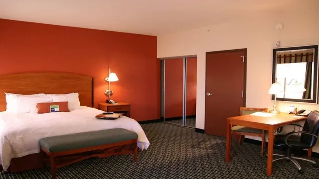 Americas Best Value Inn & Suites North Ridgecrest photo 2