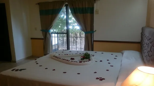 Hotel Embajadores Merida photo 2