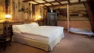 Long Lane Apartment Calico House Of MoLI