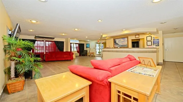Americas Best Value Inn & Suites Jackson photo 3