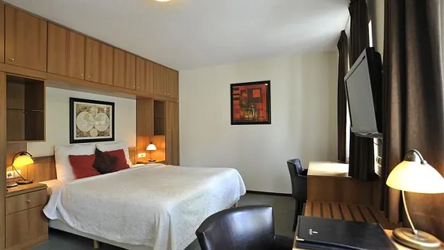 Hotel Lindrum Melbourne photo 6