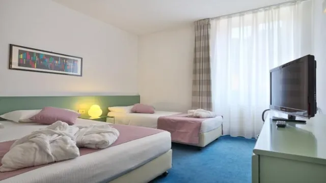 Lago Di Garda Hotel Torbole photo 3