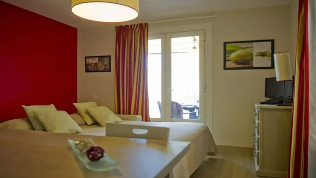 Residence Le Domaine Des Grands Pins Valescure photo 2