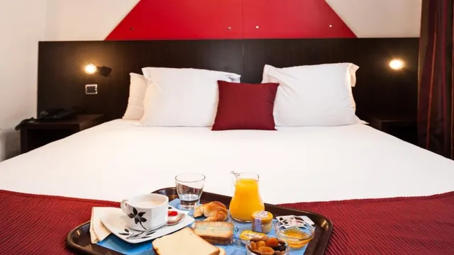 Hotel Kyriad Marseille Centre Paradis Prefecture Marseille photo 1