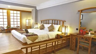 Fave Hotel Solo Baru