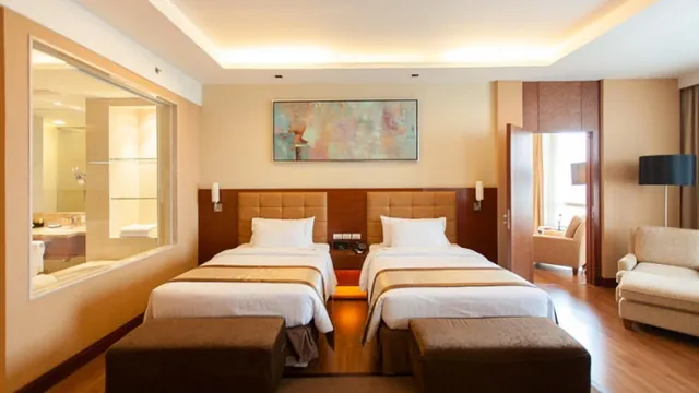 The Grand Fourwings Convention Hotel Bangkok photo 3