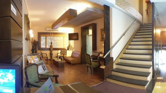 Hotel Royal Castle Grand New Delhi photo 2