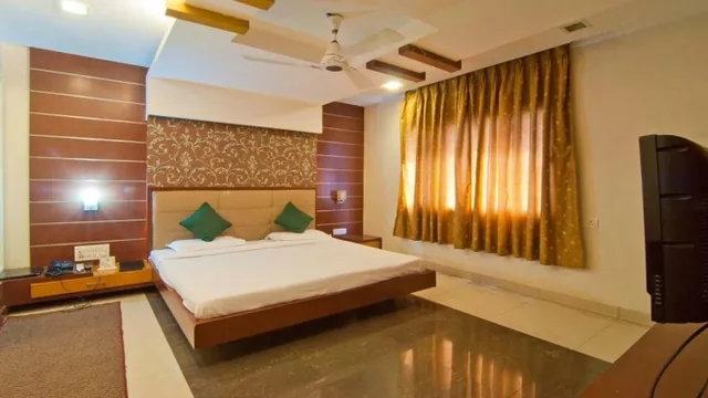 Ginger Hotel Indore photo 3