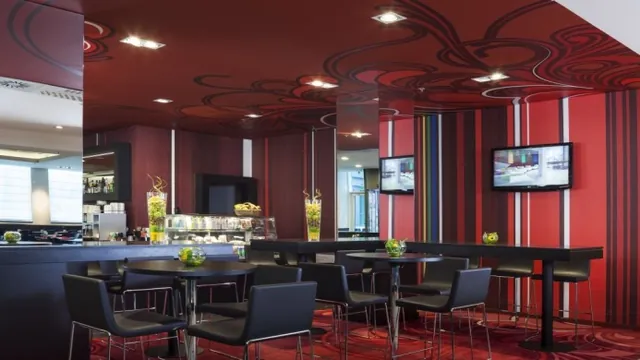 Hotel Midi Brussels photo 1