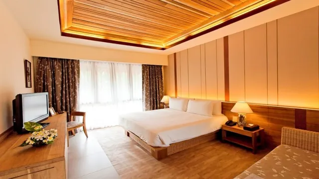 Phi Phi Power Beach Resort photo 2