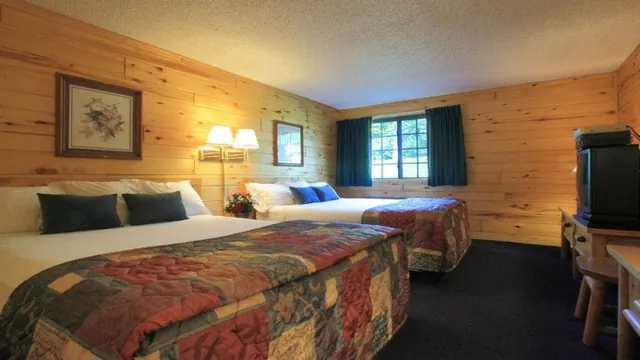Americas Best Value Inn & Suites Pensacola , FL photo 3