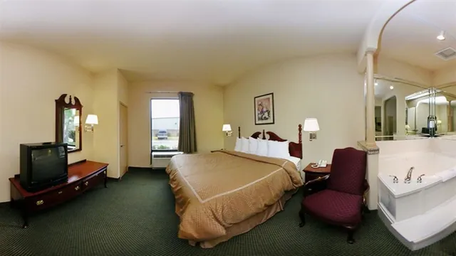 Americas Best Value Inn & Suites Houston Tomball Parkway photo 3