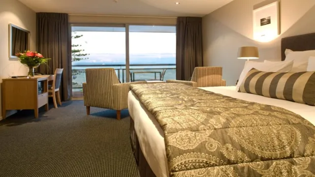 The Crown Hotel Napier photo 3