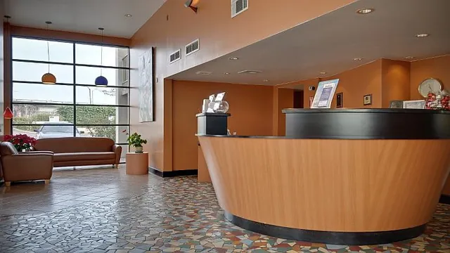 Vagabond Inn Executive Sacramento Old Town photo 2