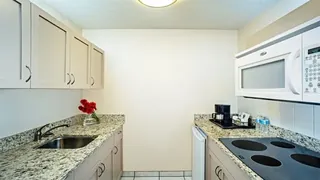 Coast Edmonton House Hotel
