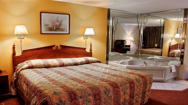 Canadas Best Value Inn Niagara Falls photo 2