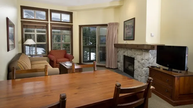 Coast Blackcomb Suites at Whistler Hotel photo 3
