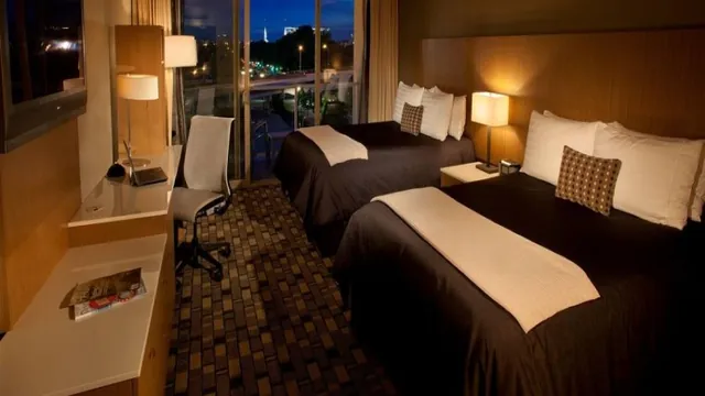 Hotel Fifty Portland photo 1