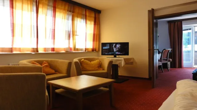 Hotel Habhof Mosern Seefeld photo 2