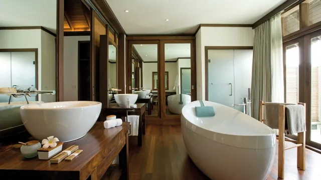 Coco Palm Bodu Hithi Male Resort photo 3