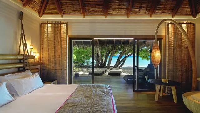 Constance Moofushi Resort South Ari Atoll photo 3