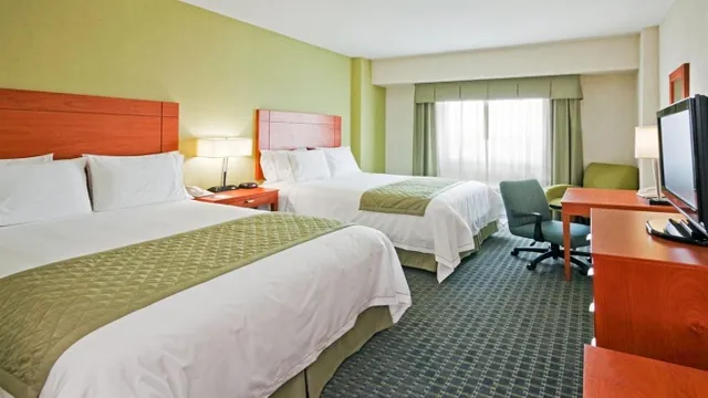 Fiesta Inn Toluca Aeropuerto photo 1
