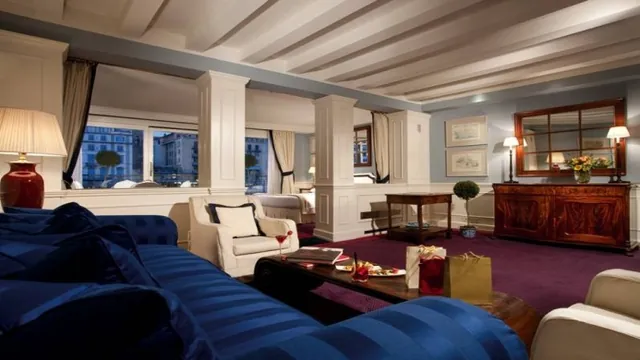 Lungarno Suites Florence Hotel photo 2