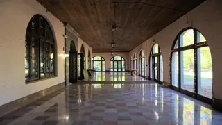 Wakulla Springs Lodge