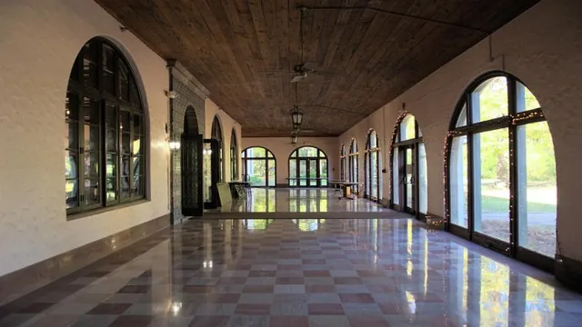 Wakulla Springs Lodge photo 1