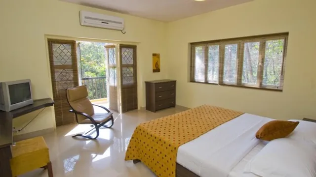 Surya Sangolda Goa Hotel photo 2