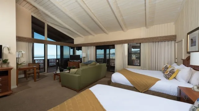 La Jolla Cove Suites Hotel photo 2