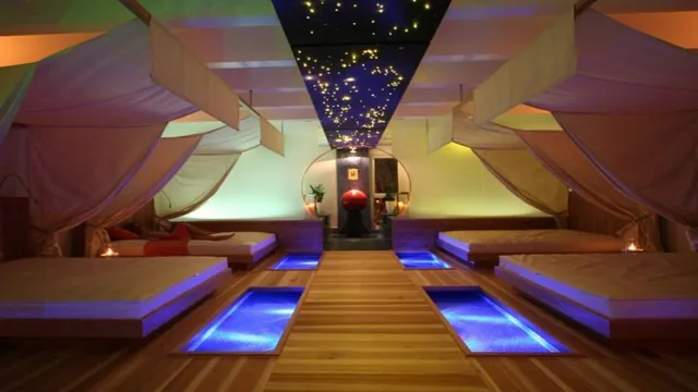 Posthotel Holiday Villa Arosa photo 2
