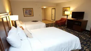 Hampton Inn & Suites Durham North I-85