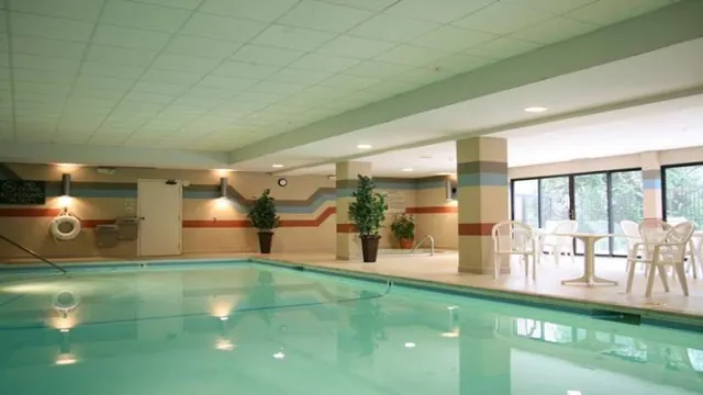 Hampton Inn Vernon photo 2