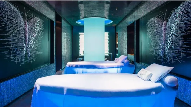 W Hotel Bangkok photo 3