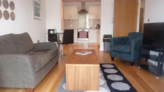 Meridian Terrace Serviced Apartments Cardiff